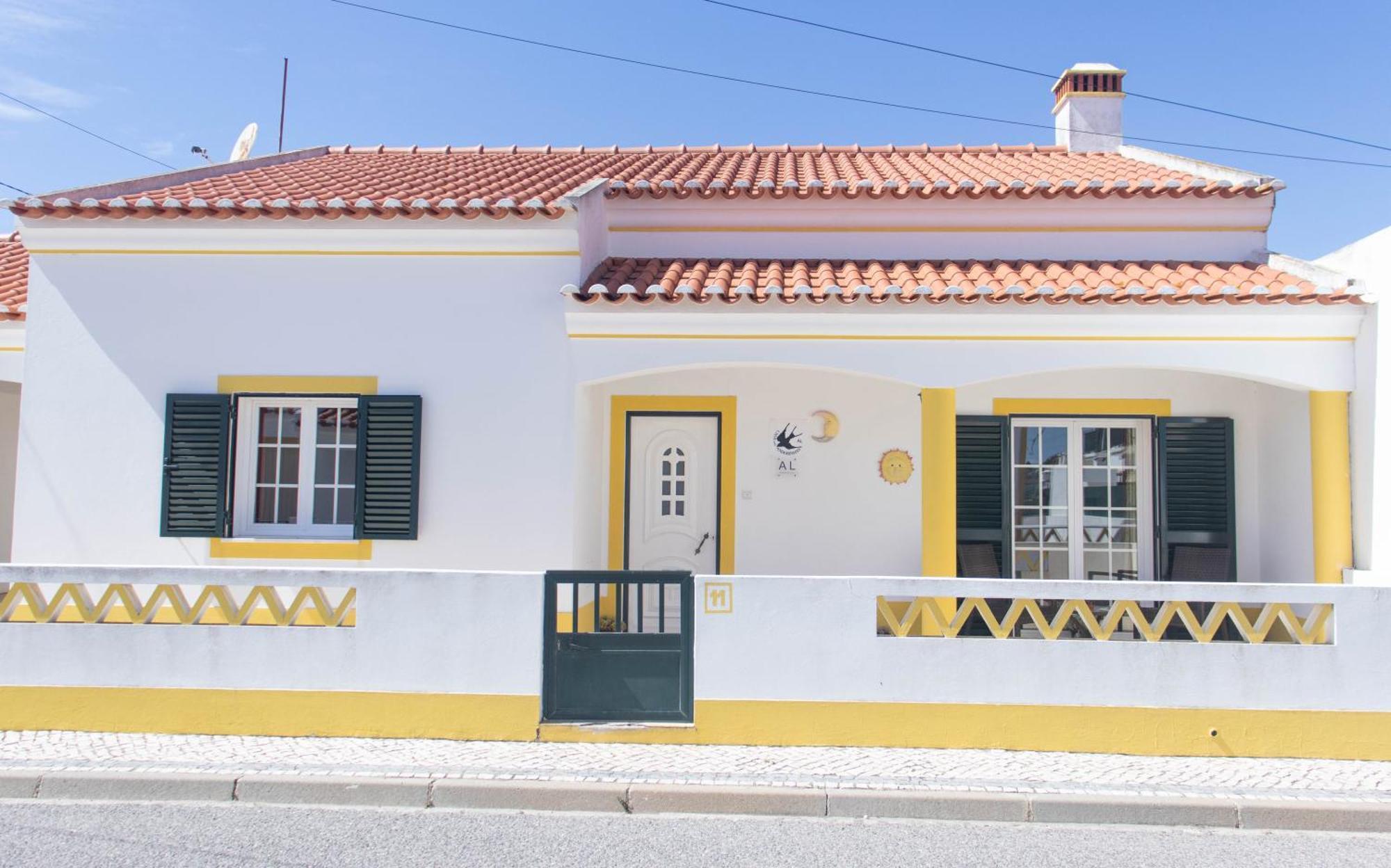 Al Casa Das Andorinhas Almograve Exterior photo
